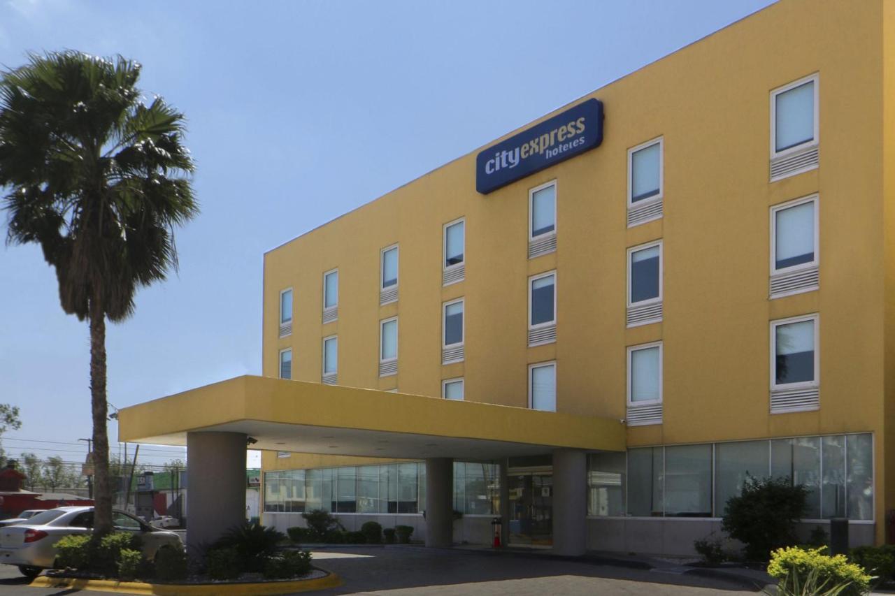 City Express By Marriott Nuevo Laredo Exterior photo