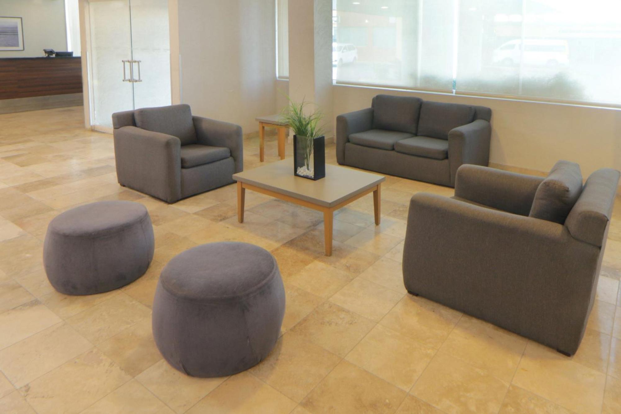 City Express By Marriott Nuevo Laredo Exterior photo