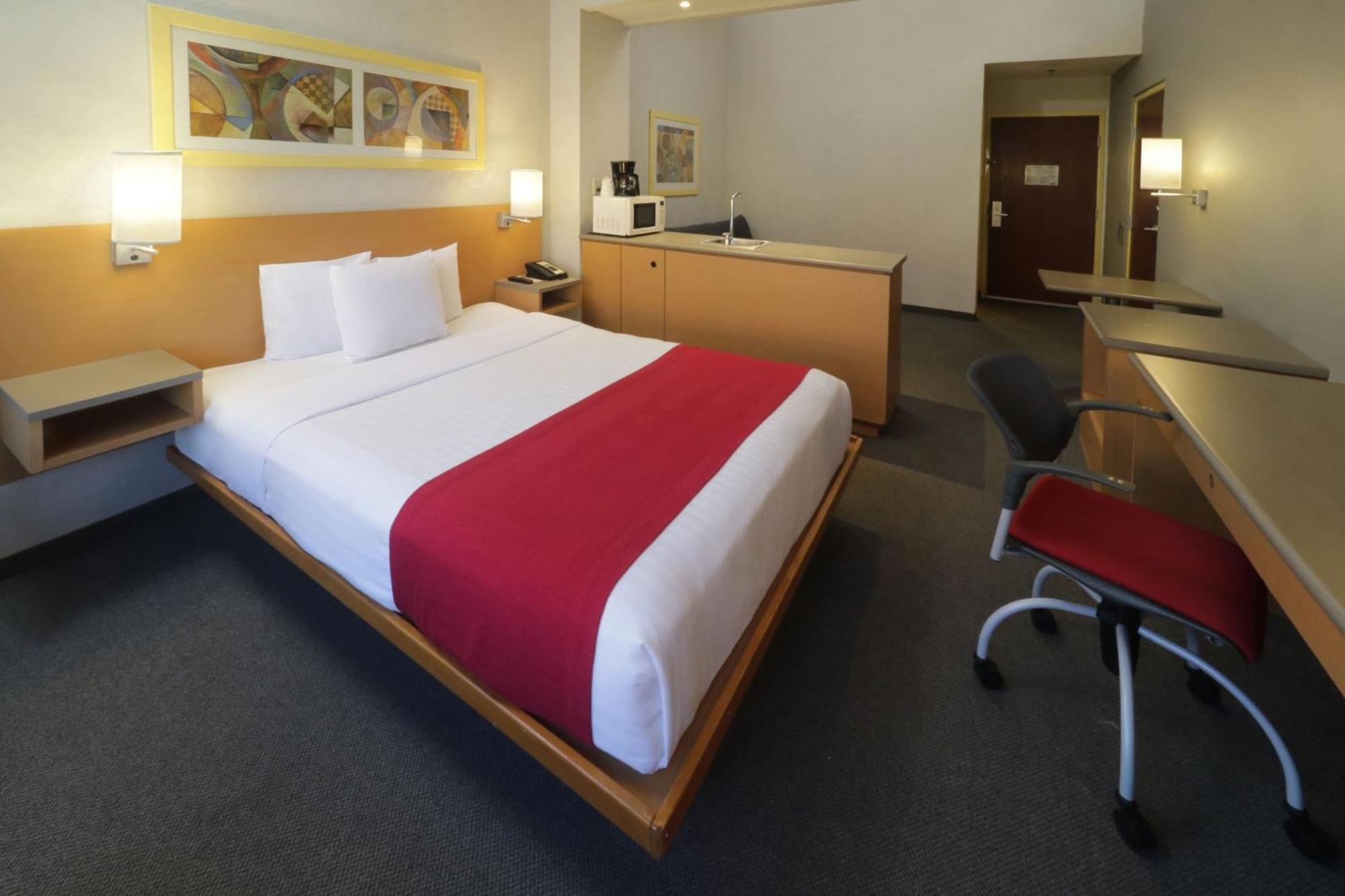 City Express By Marriott Nuevo Laredo Exterior photo