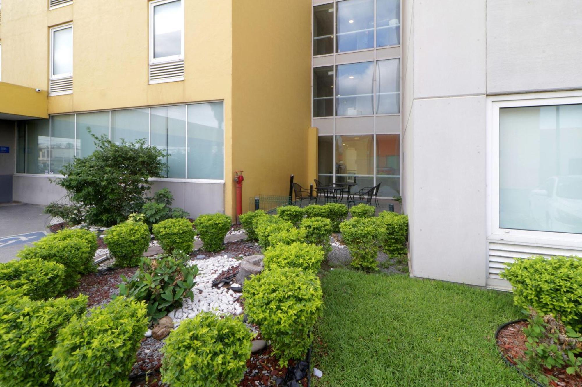 City Express By Marriott Nuevo Laredo Exterior photo